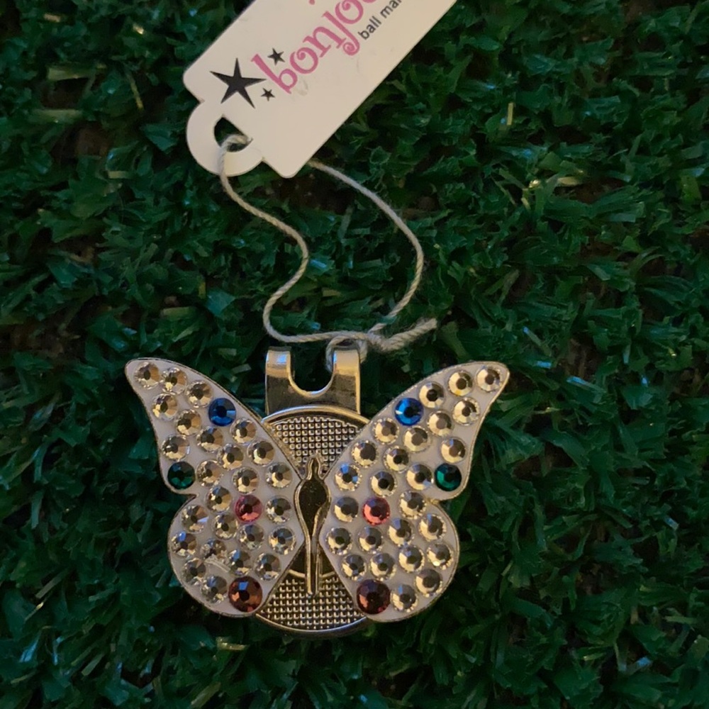 Golf ball marker